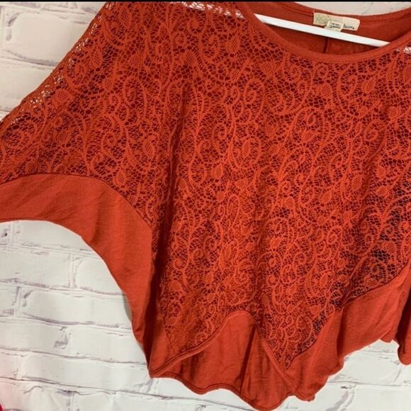 Derek Heart medium orange top - Picture 3 of 5